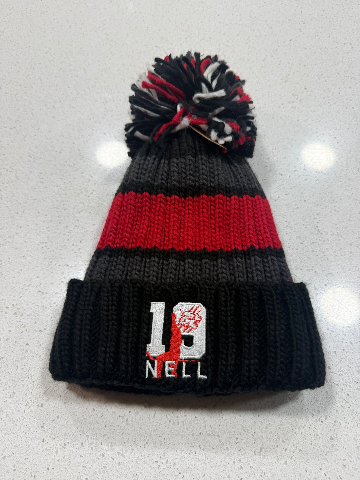 AN19 Bobble Hat